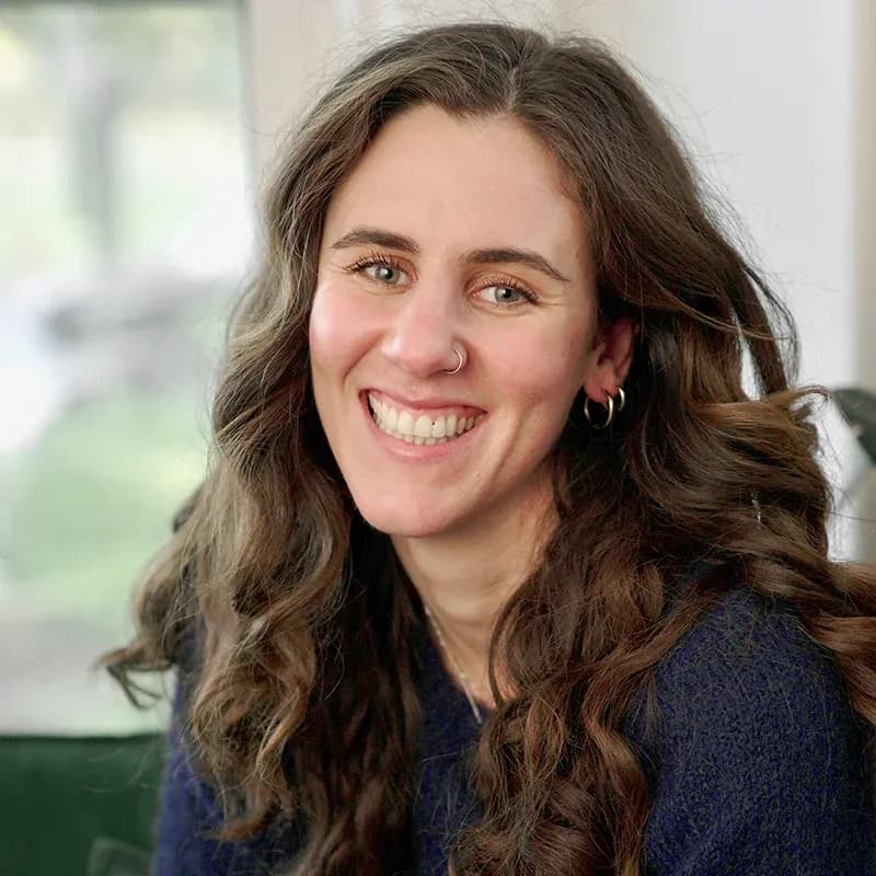 Sierra Terhoch – bio photo