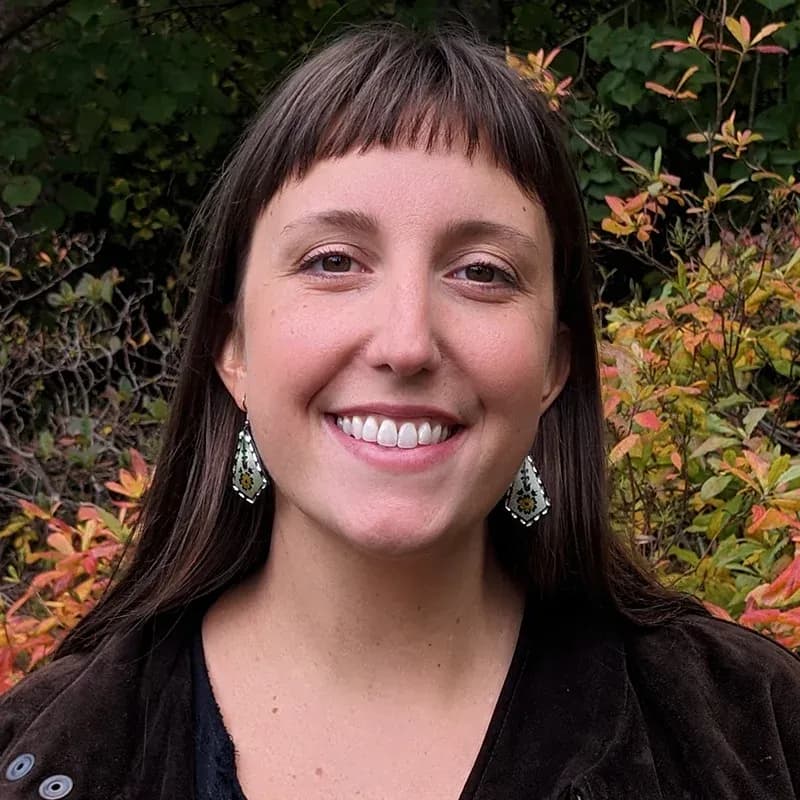 Julie Edmundson – bio photo